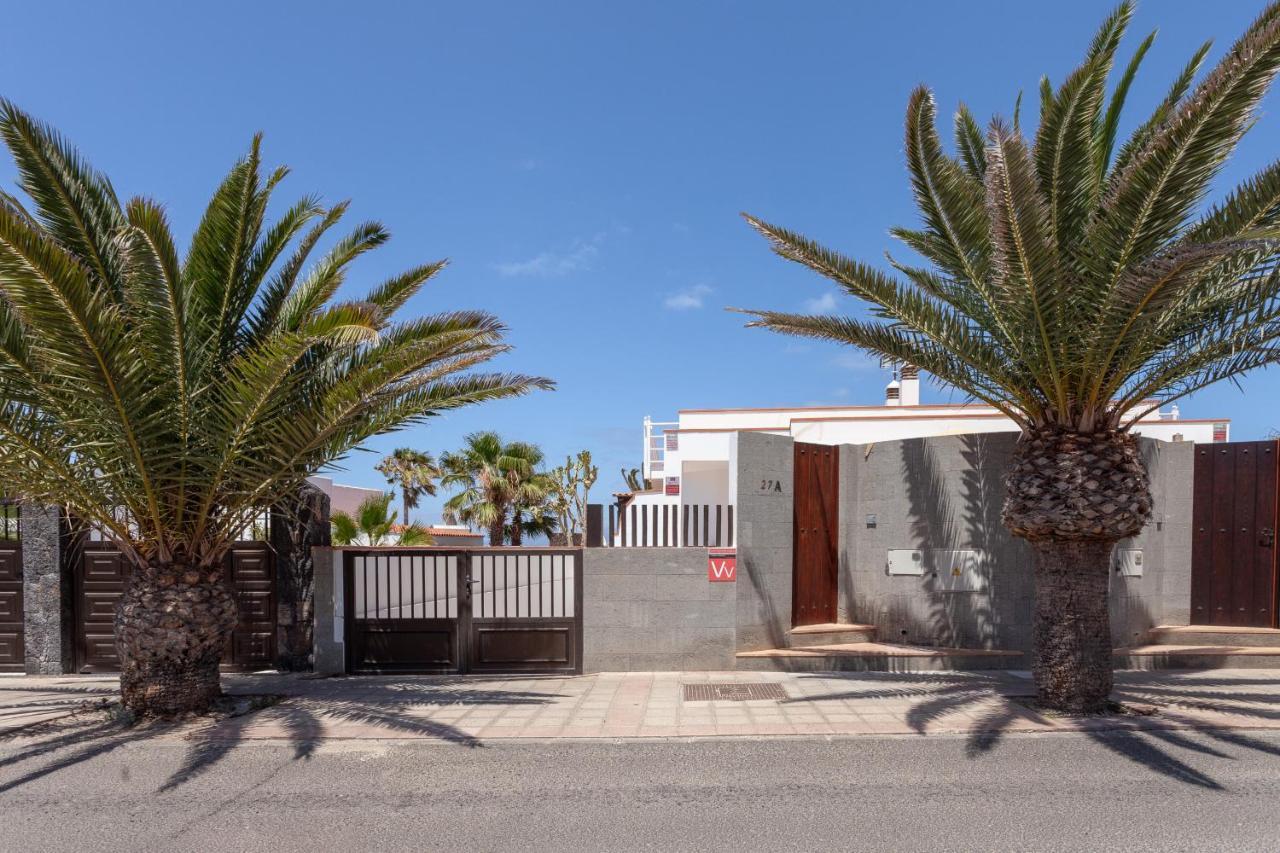 Villa Marina I Beachfront Corralejo By Holidays Home Εξωτερικό φωτογραφία